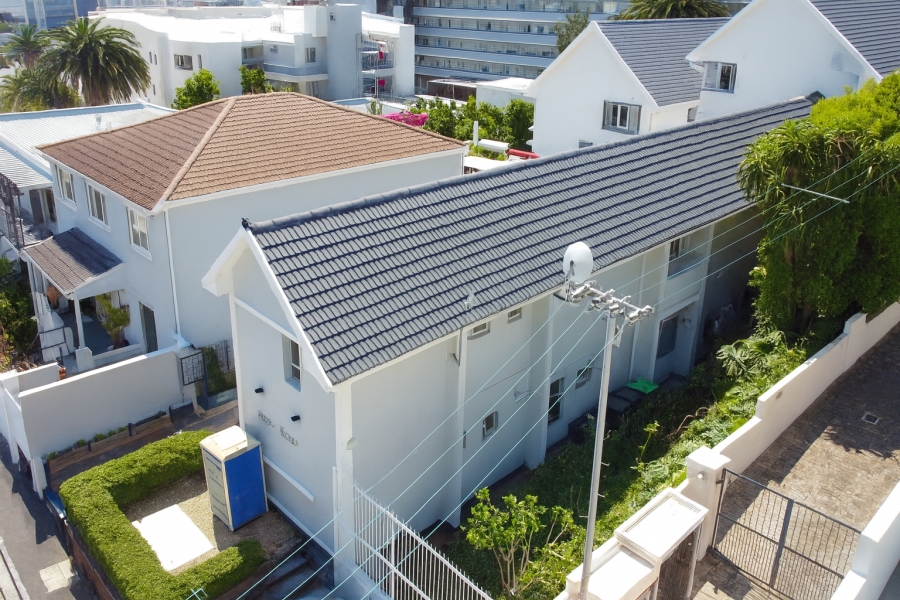 1 Bedroom Property for Sale in Sea Point Western Cape